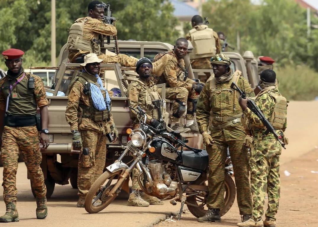 Burkina Faso : L'État Islamique Revendique Une Attaque Meurtrière