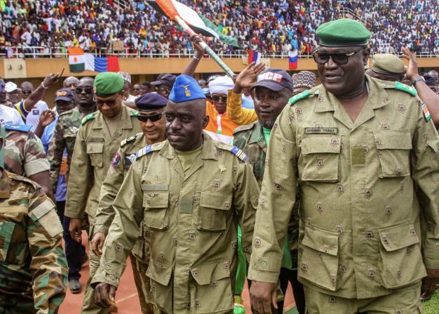 Niger : Le Retrait Des Militaires Français Se Fera «en Toute Sécurité ...